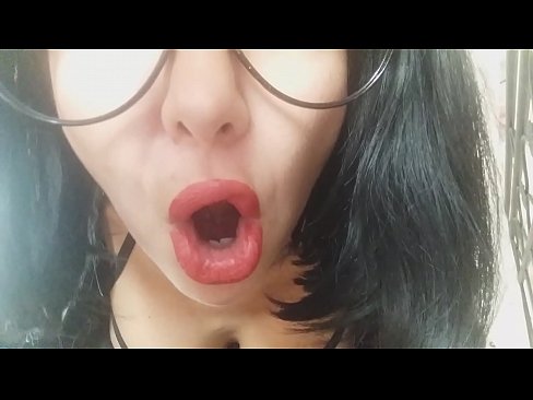 ❤️ ハニー、義理の母が今日は学校に行かせてくれないの...。って、そんなことあるわけないだろ...。 上質ポルノ ❌️